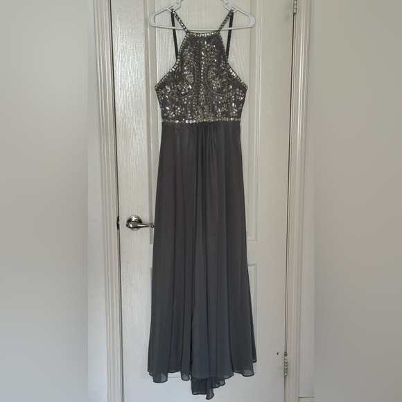 Formal Gown - Picture 7 of 12